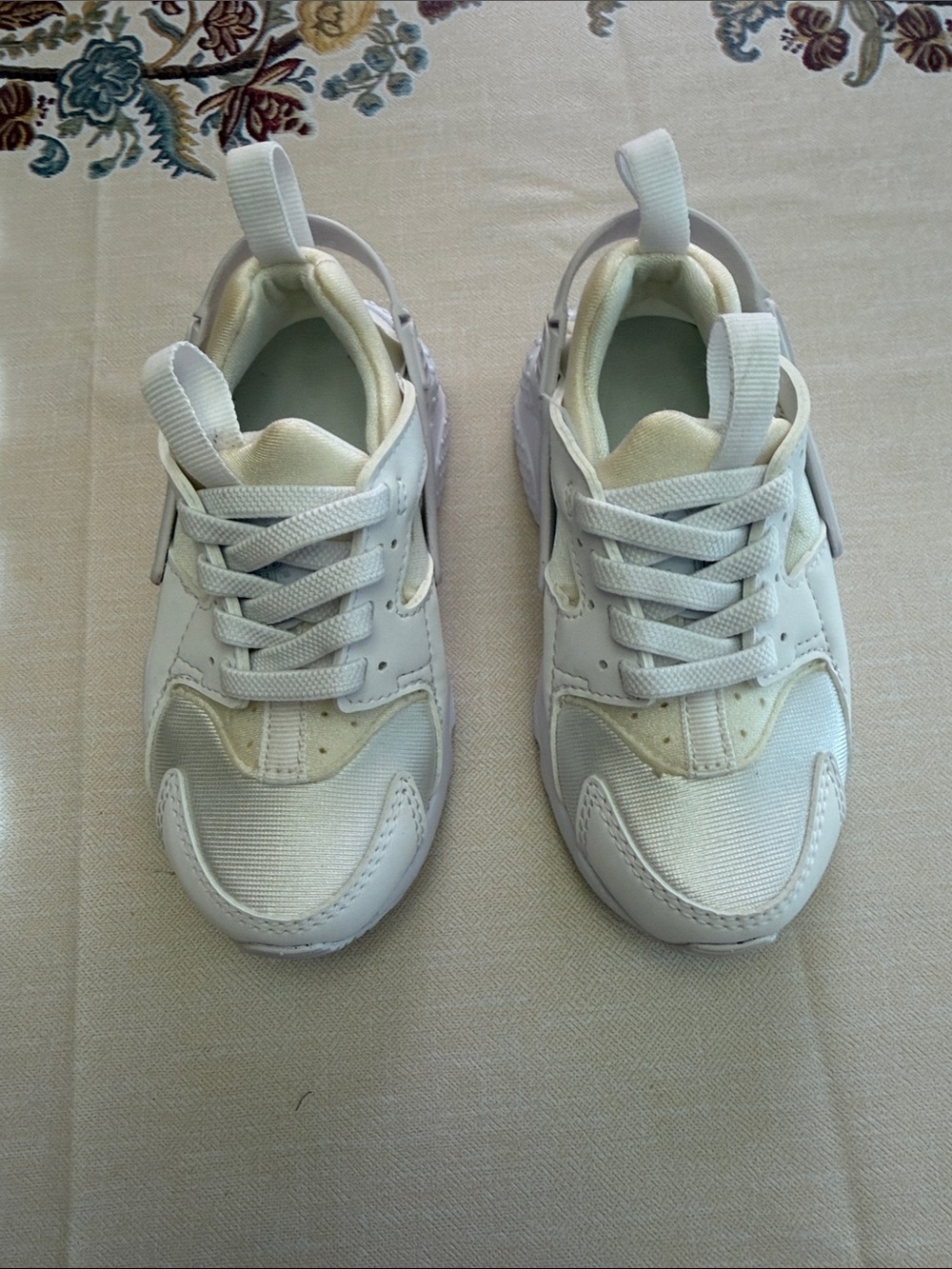 Nike Kid's Huarache Run Sneaker 8c